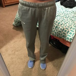 Nike | Pants \u0026 Jumpsuits | Womens Nike 